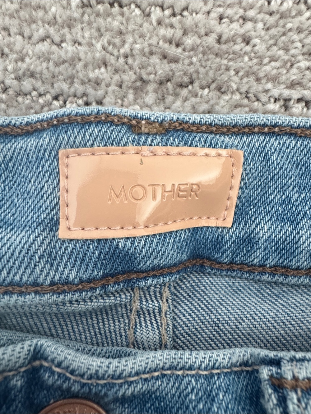 MOTHER The Stunner Ankle Fray Jeans - Picture 3 of 10